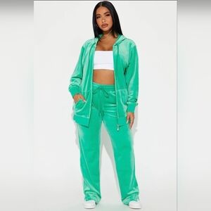 Soft Velour Size Large Pant Set